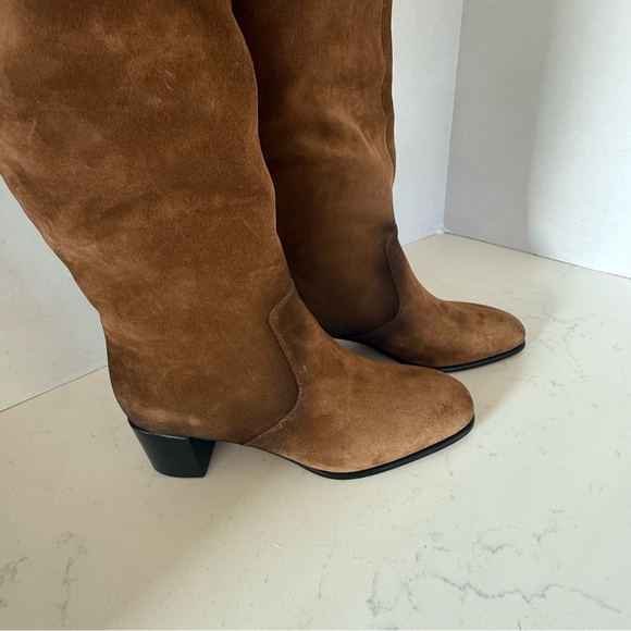 NEW Vince Alejandra Tall Suede Knee Boot in Tan Size: 6 - Picture 4 of 6